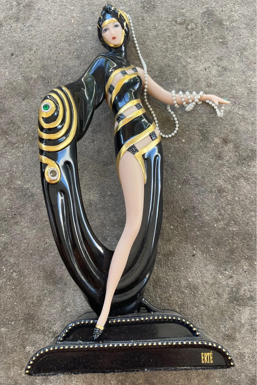 Franklin Mint - House of Erte - Pearls & Emeralds - Figurine Broken Fingers